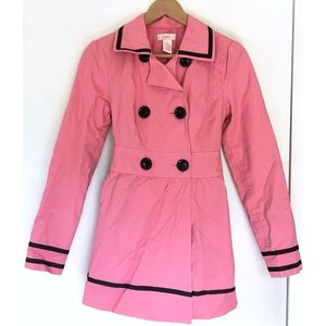 Trench coat belted double breasted lapel